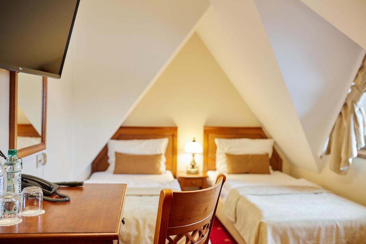Burkaty Hotel Bialka Tatrzanska Luaran gambar